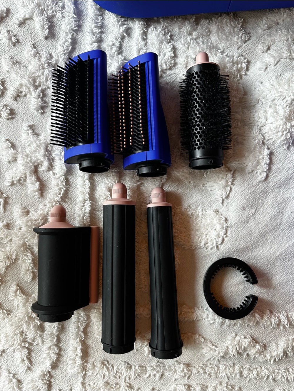 Dyson Airwrap Multi-Styler Long - Picture 2 of 6